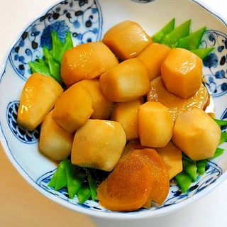生姜風味の本格和食！里芋の煮っころがし